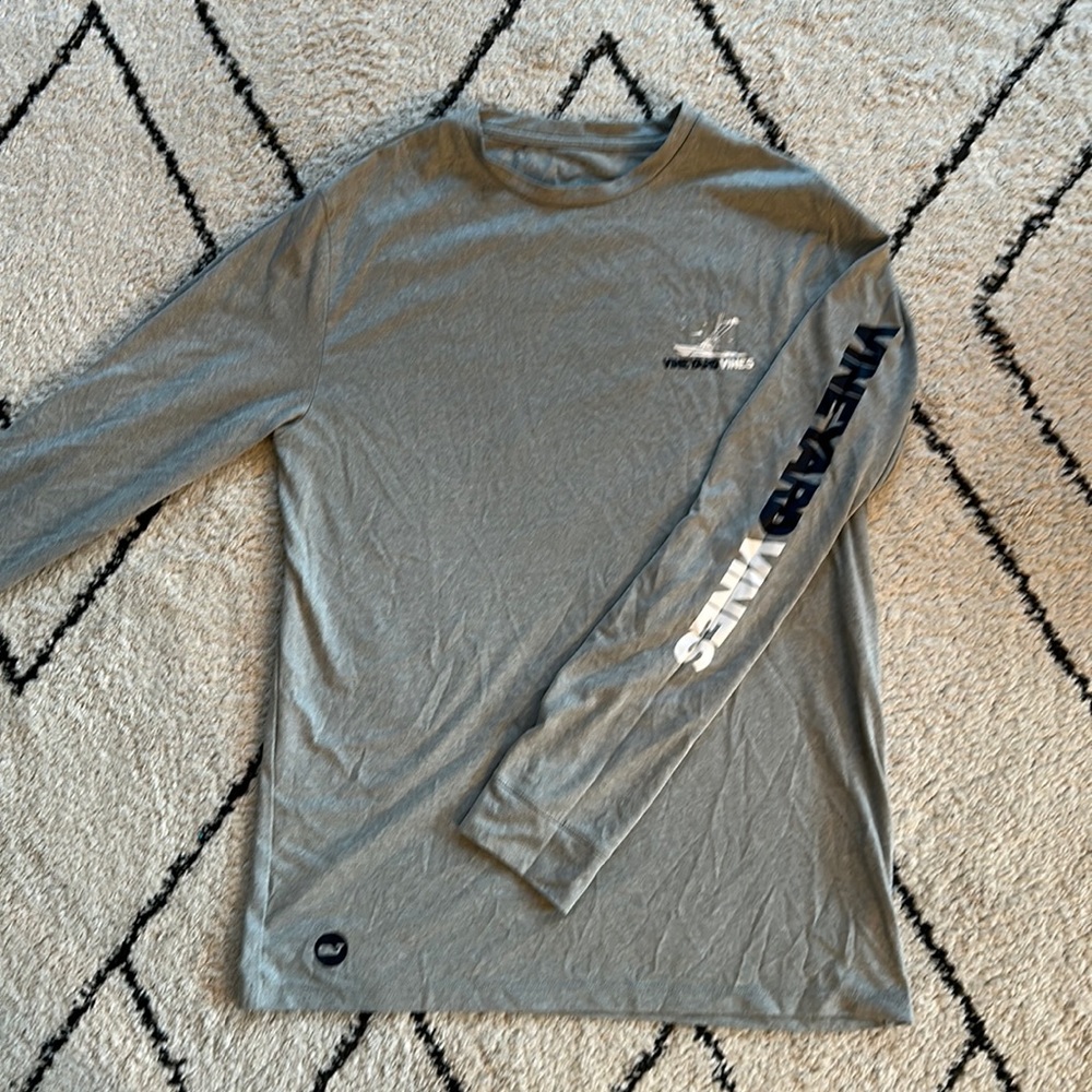 Vineyard Vines Performance LS